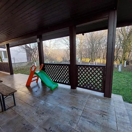Casa Vlazilor Holiday home *
